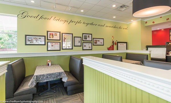 Booth Seating at Chicken Salad Chick in Lake Nona