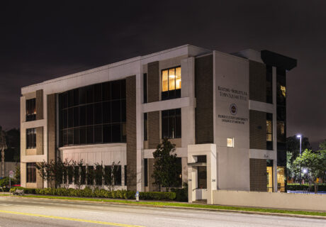 Side view of Keating & Schlitt offices in downtown Orlando.